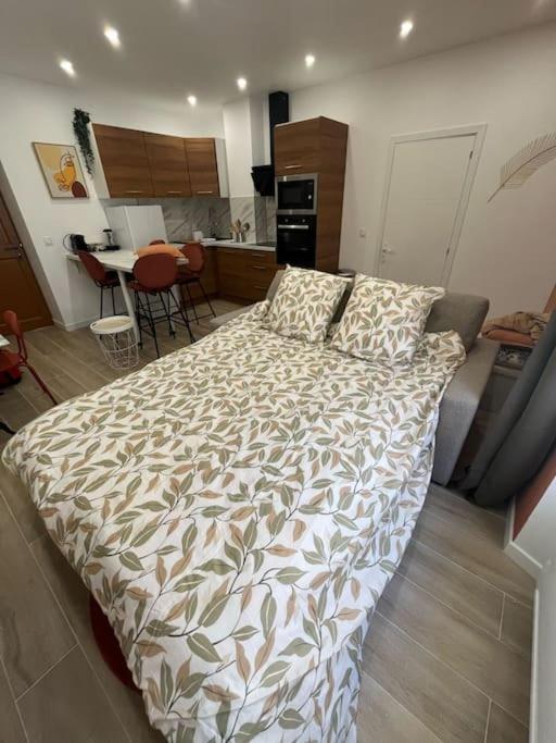 Sublime T2/ Cosy/ Clim/ Parking/Plage Menton Luaran gambar